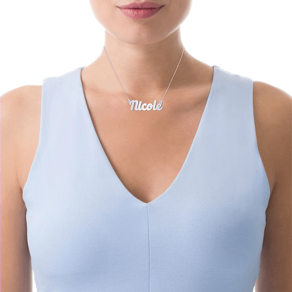 Prime & Pure 9K White Gold Name Necklace Nicole