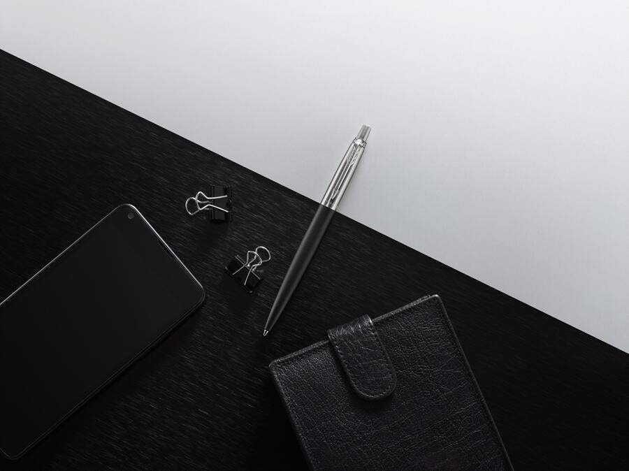 Parker Jotter Bond Street Black Chrome Trim Ballpoint
