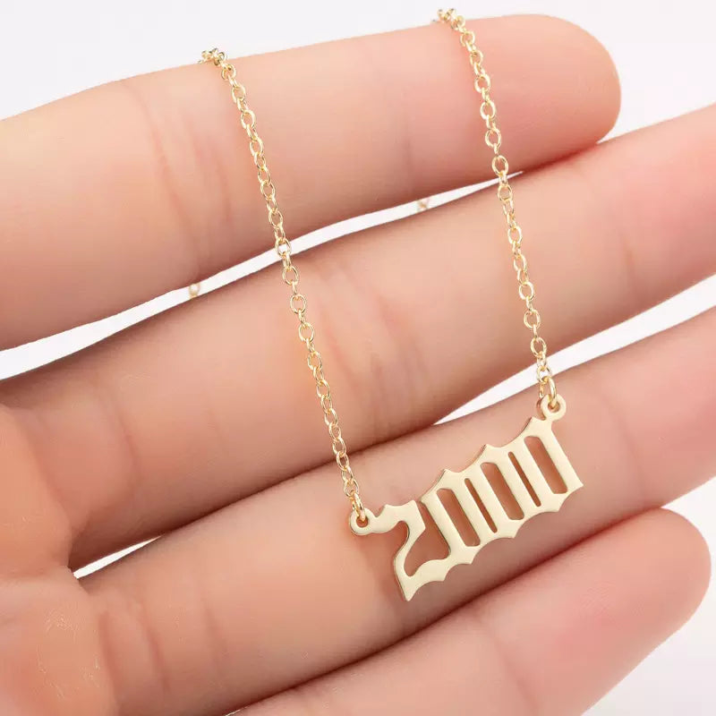 Prime & Pure 9K Yellow Gold Birthyear Necklace 2000