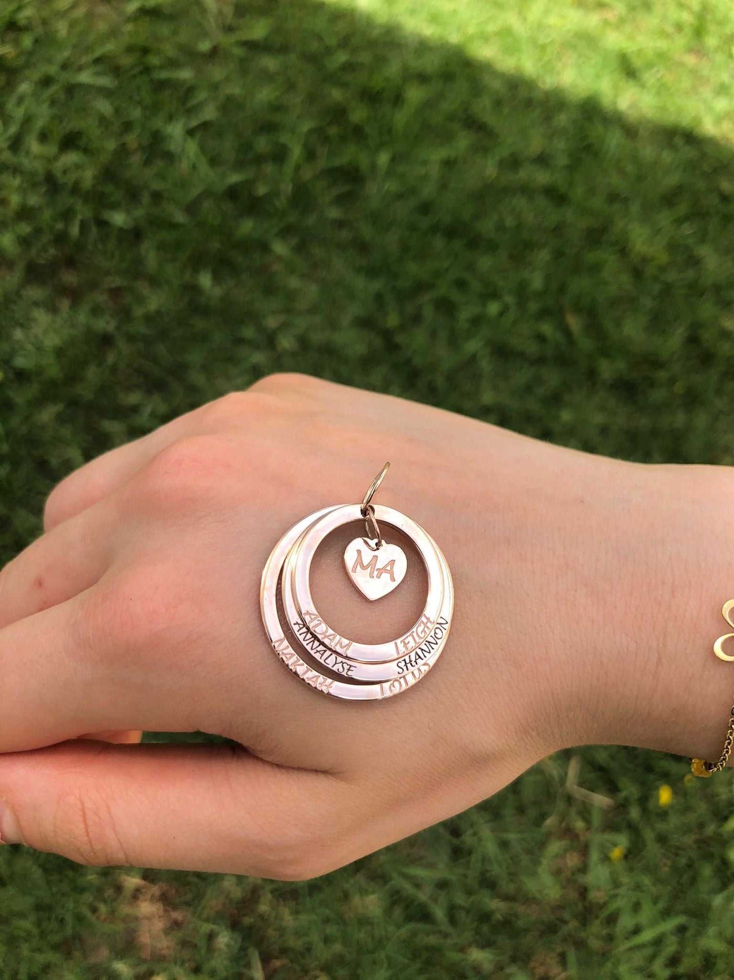 Heart and Circles Family Names Pendant