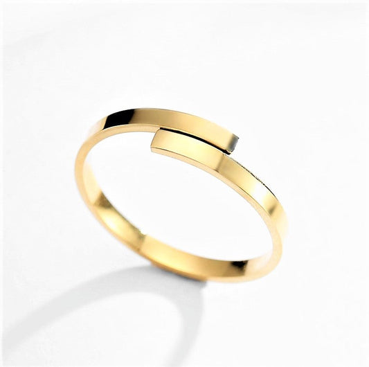 Engraved Double Name Ring
