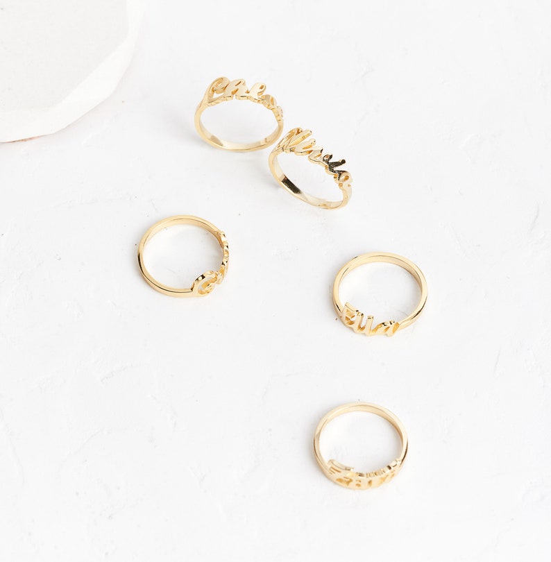 Simple Name Ring